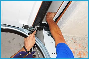 Garage Door Service Repair Plympton, MA 781-304-8951 - garage-door-maintenance-gr-16m