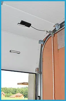 Garage Door Service Repair Plympton, MA 781-304-8951 - rolling-doors-gr-16m